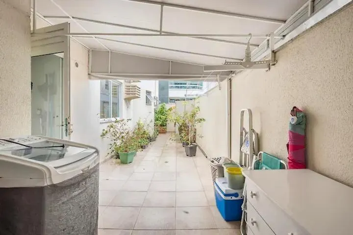 Apto Com Piscina Privativa No Centro Balneário Camboriú Brazylia